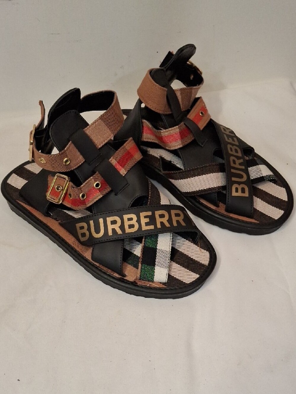 Burberry London Multicolor Plaid Women's Sandals with Logo Straps And Buckles - Picture 3 of 14